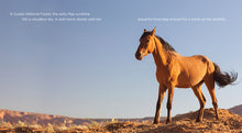 Laden Sie das Bild in den Galerie-Viewer, Living Wild - Classic Edition: Wilde Pferde
