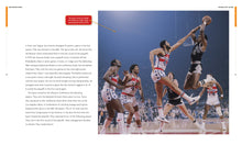 Laden Sie das Bild in den Galerie-Viewer, Die NBA: Eine Geschichte des Basketballs: San Antonio Spurs

